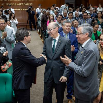 Acreditación Internacional de la Licenciatura en Medicina