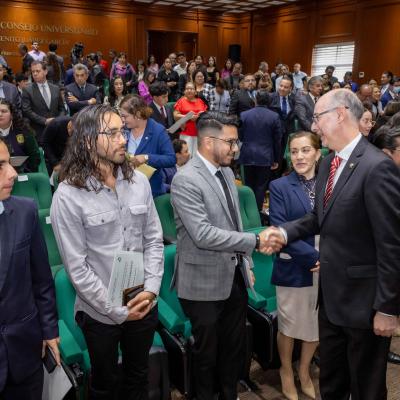 ENTREGA DE PREMIOS CENEVAL DOMINA BACH Y EGEL