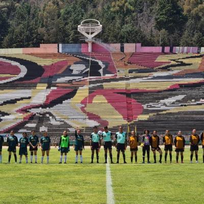 Encuentro de Fútbol Asociación femenil entre el Plantel “Ignacio Ramírez Calzada” y el Plantel “Nezahualcóyotl”