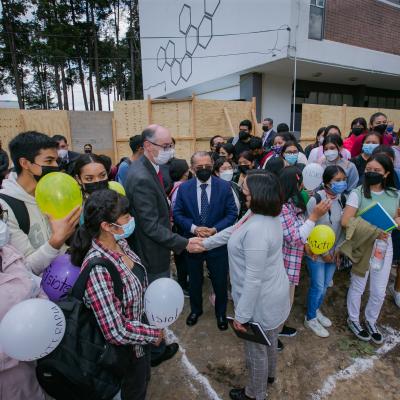 Colocación de primera piedra en la ampliación de la Facultad de Odontología
