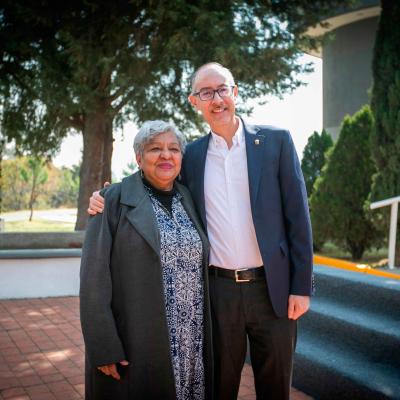 En el Centro Universitario Valle de México de la UAEMéx, el gobernador Alfredo Del Mazo Maza encabezó la ceremonia de entrega de apoyos de Financiamiento a Investigadoras y Científicas EDOMÉX