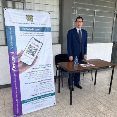 Se instaló una mesa de denuncias y asesorías a fin de promover la cultura de la denuncia en la Facultad de Contaduría y Administración