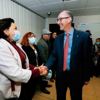 El rector Carlos Eduardo Barrera Díaz encabezó el tercer informe de actividades del director de la Facultad de Geografía, Rodrigo Huitrón Rodríguez.